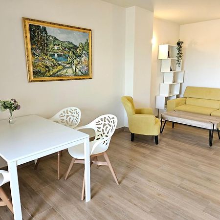 Apartment Lime Golden Star, خافييا المظهر الخارجي الصورة